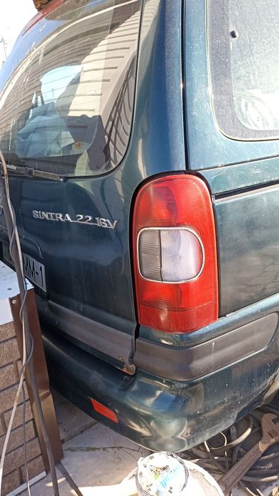 Продам Опель Синтра