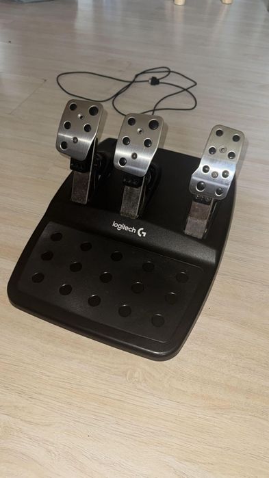 Pedali Logitech g29