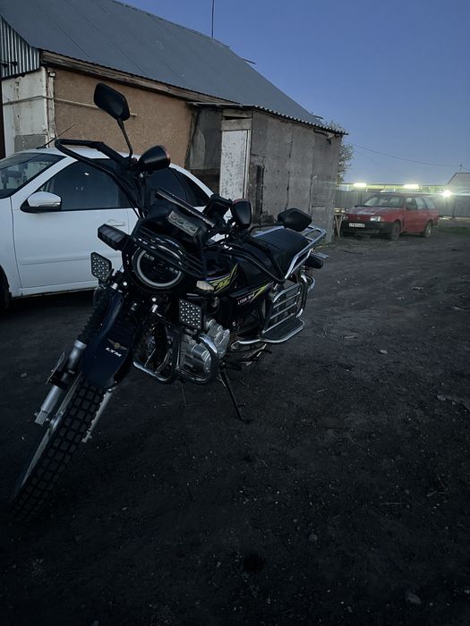 мотоцикл LTM 200
