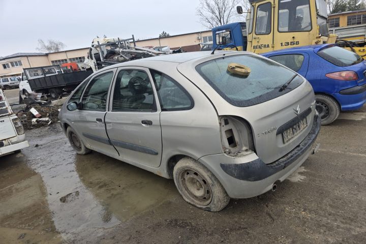 Piese Citroen Xsara Picasso 2004 2.0 HDi (90 hp)