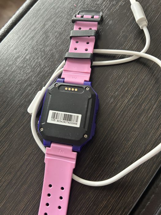 Продам часы детские