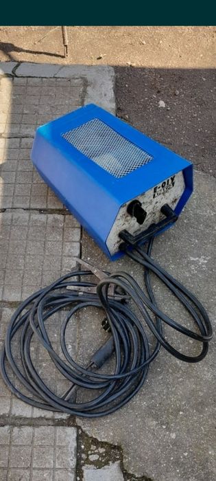 Продавам електрожен Кракра Е-01у