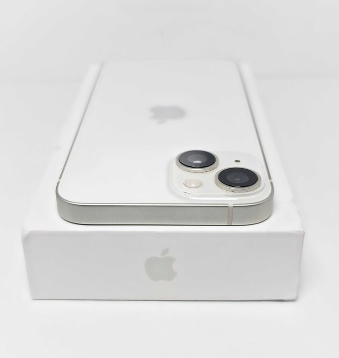 iPhone 14 128GB Starlight