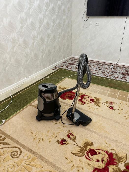 Пылесос Robo clean aura