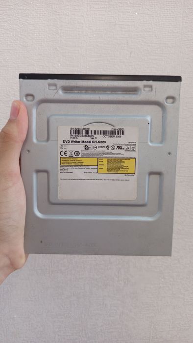 DvD RW дисковод SH-S223