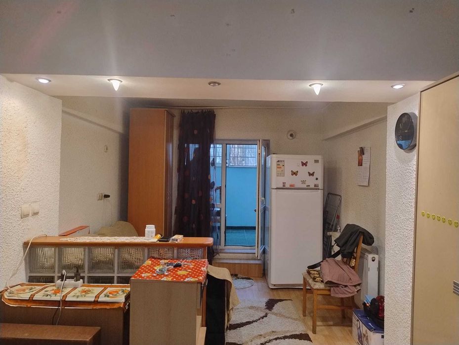 Închiriez garsonieră/36 mp/1300 lei/sos.Andronache 201 A,sector 2, București,tel.0766357417