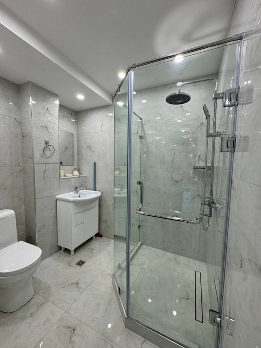 Продаю Новый Hi-Tech Office Яккасарай Текстилный Мост 90м2 1-линия