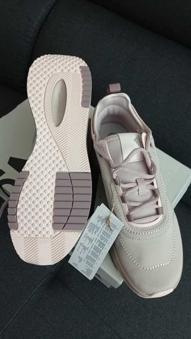 Adidas Fukasa Run дамски маратонки