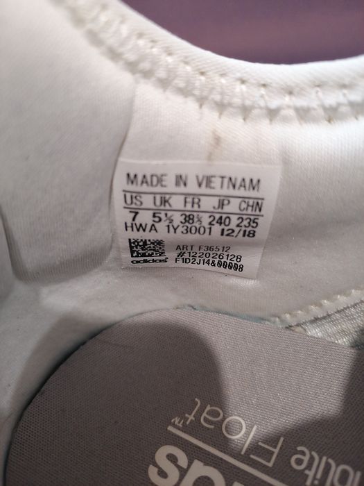 Оригинални дамски маратонки ADIDAS 38 мрежа стелка 24 сиво бял 30 лв