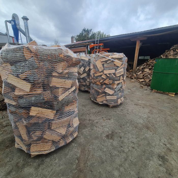 Depozit lemne de foc Arad grădiște Doar esență tare CER FAG CARPEN