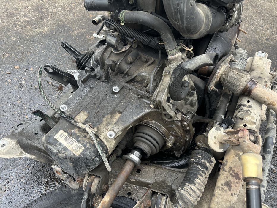 Рено Клио Канго Dacia 1,5DCI Двигател  Турбина