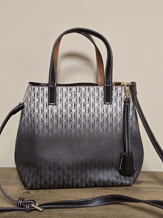 Carolina Herrera CH дамска страхотна чанта