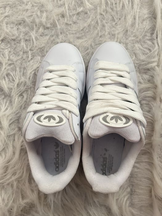 Нови Маратонки adidas campus