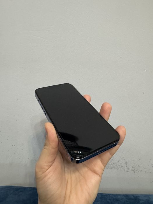 Продам Iphone 13 pro