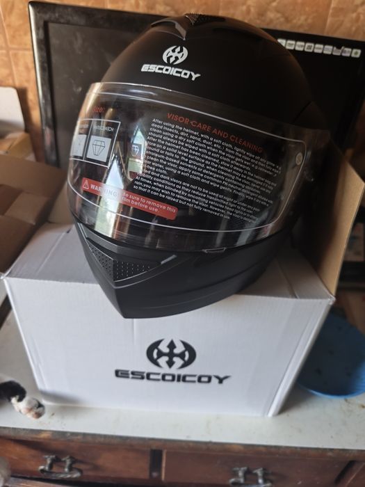 Casca moto modulara la cutie nefolosta