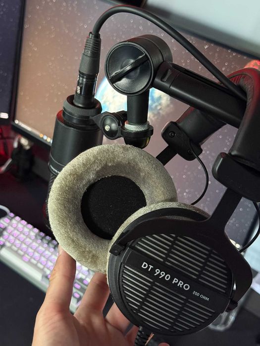 Casti studio beyerdynamic DT-990 Pro 250 Ohm