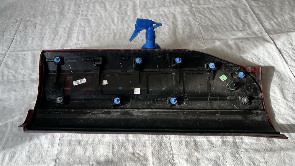 Opel Grandland X 16- декоративна лайстна на задна лява врата