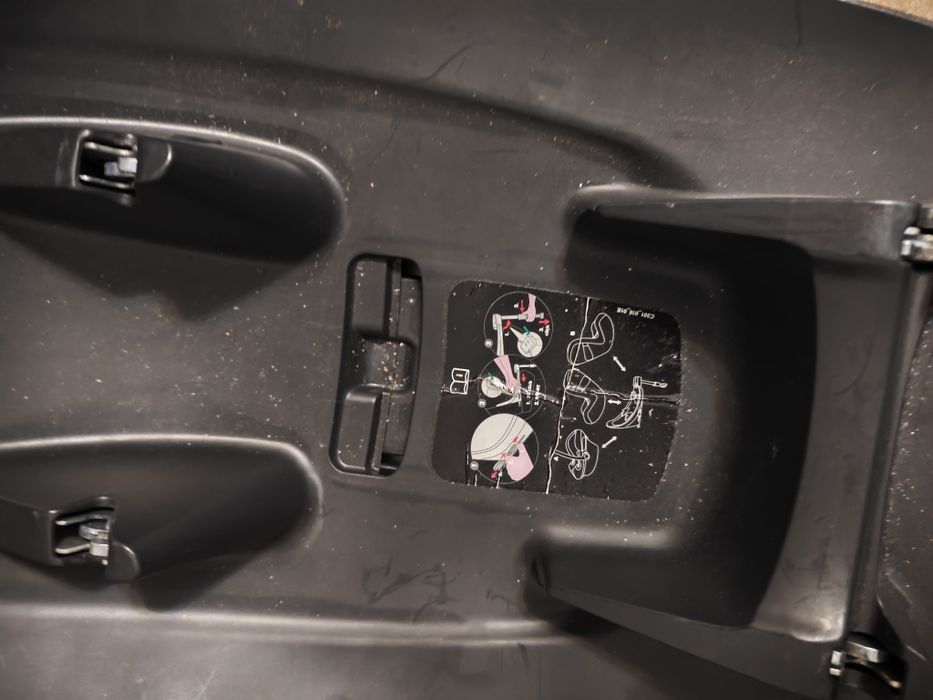 Scoica auto Cybex Aton M + Isofix
