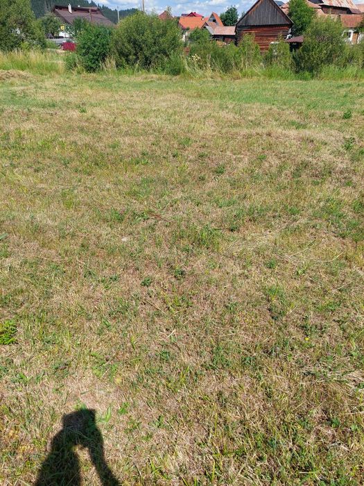 Vând teren intravilan