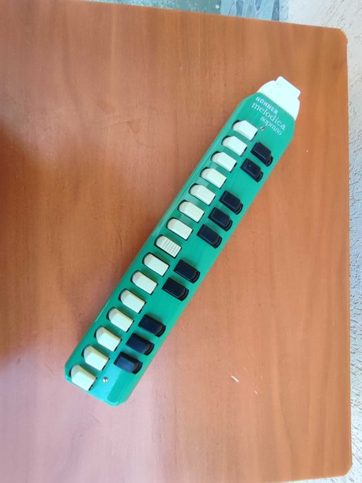 Clavietă vintage Hohner