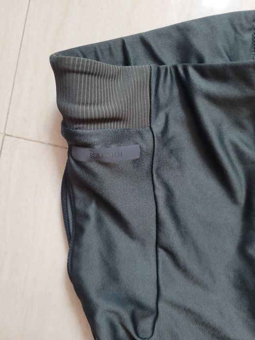 Спортни клинове и сутиен/бюстие