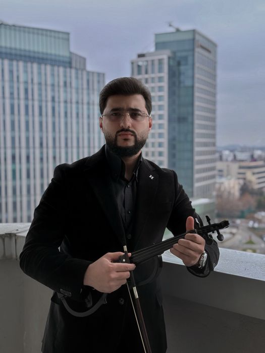 Профессиональный Скрипач для вашего мероприятия !
