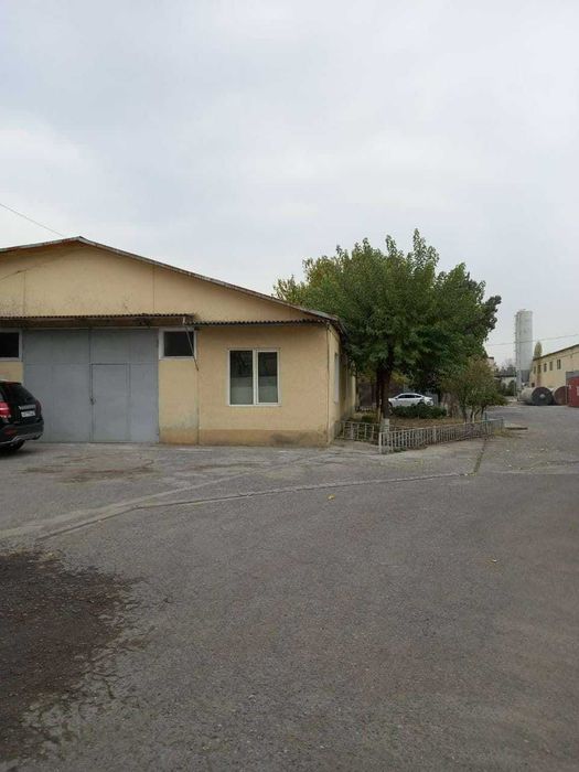 Продаётся 1,5 га производственная база в пос.Ийк оте.