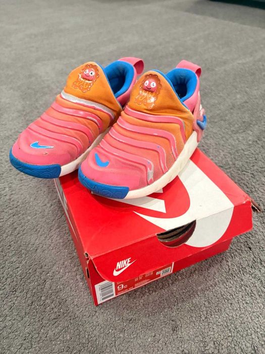 Adidasi NIke baieti