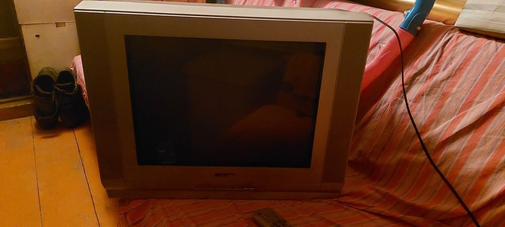 Продам телевизоры Daewoo, Samsung, рабочие
