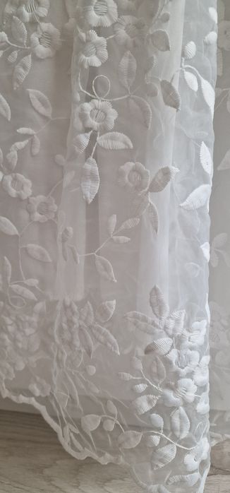 MAYA Rochita alba cu plasa cu broderie imaculata, S 34