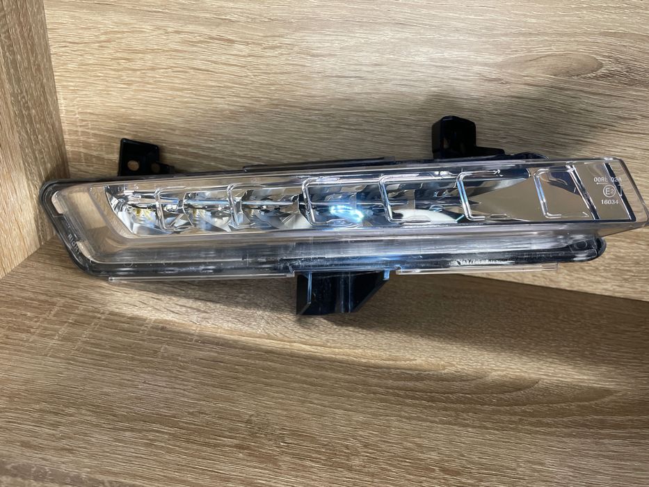 Lampa de zi (DayLight) Renault Clio 4 DREAPTA