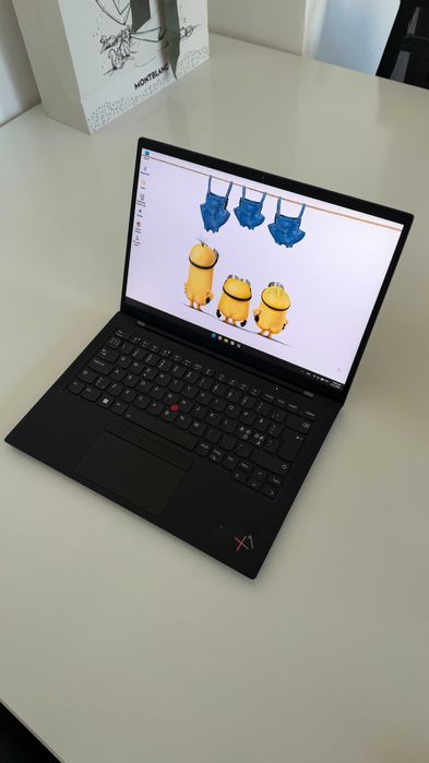 Lenovo ThinkPad X1 Carbon Gen 9, i7-1165G7, 32GB RAM, 1TB SSD