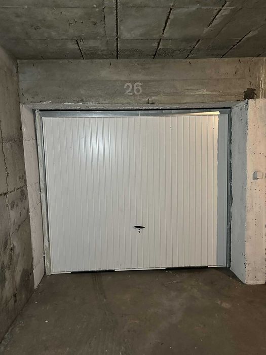 Дава се под наем Гараж / Паркомясто в София, Изток - 17 кв.м за 150 € - Снимка #2