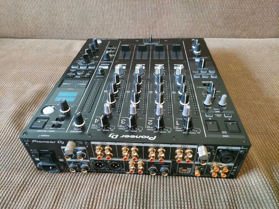 Pioneer djm 900 Nexus 2 in cutie