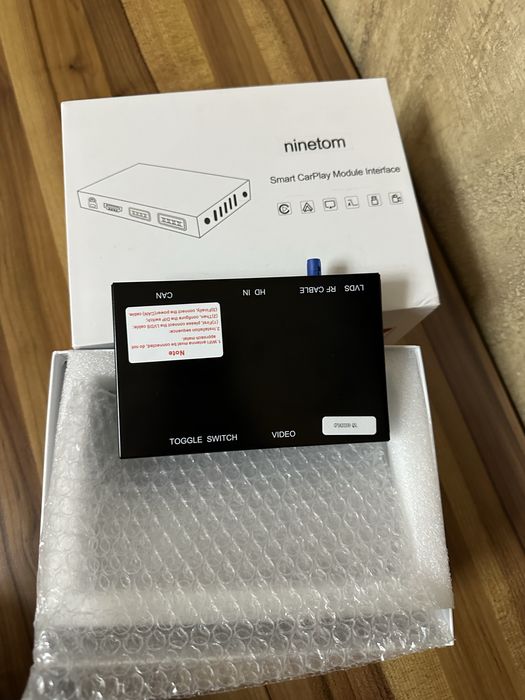 Безжичен CarPlay и Android Auto интерфейс за Audi A4 A5 Q5 (2009-2015)