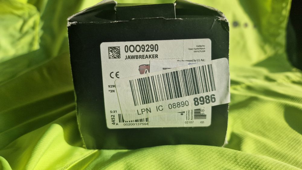 Vând ochelari oakley jawbreker prizm