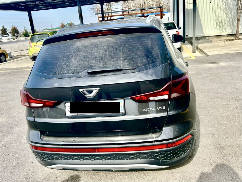 Wolkswagen Jetta VS5