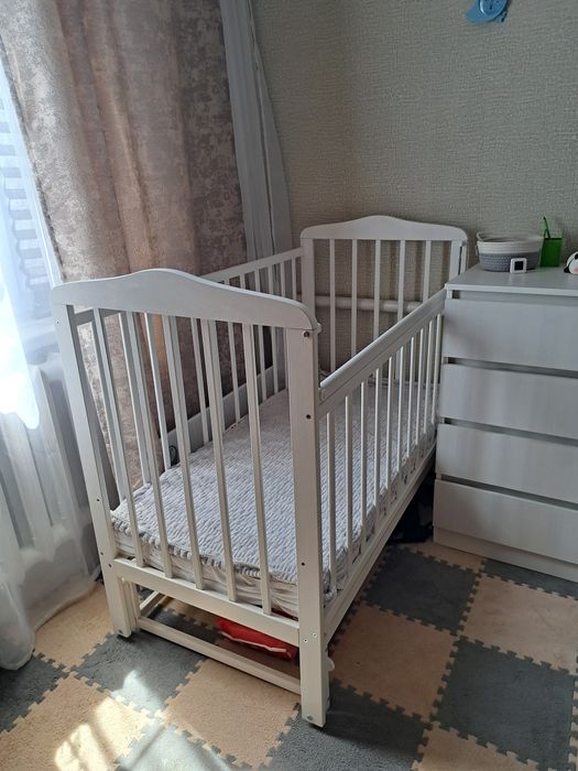 Продам кровать для новорожденных