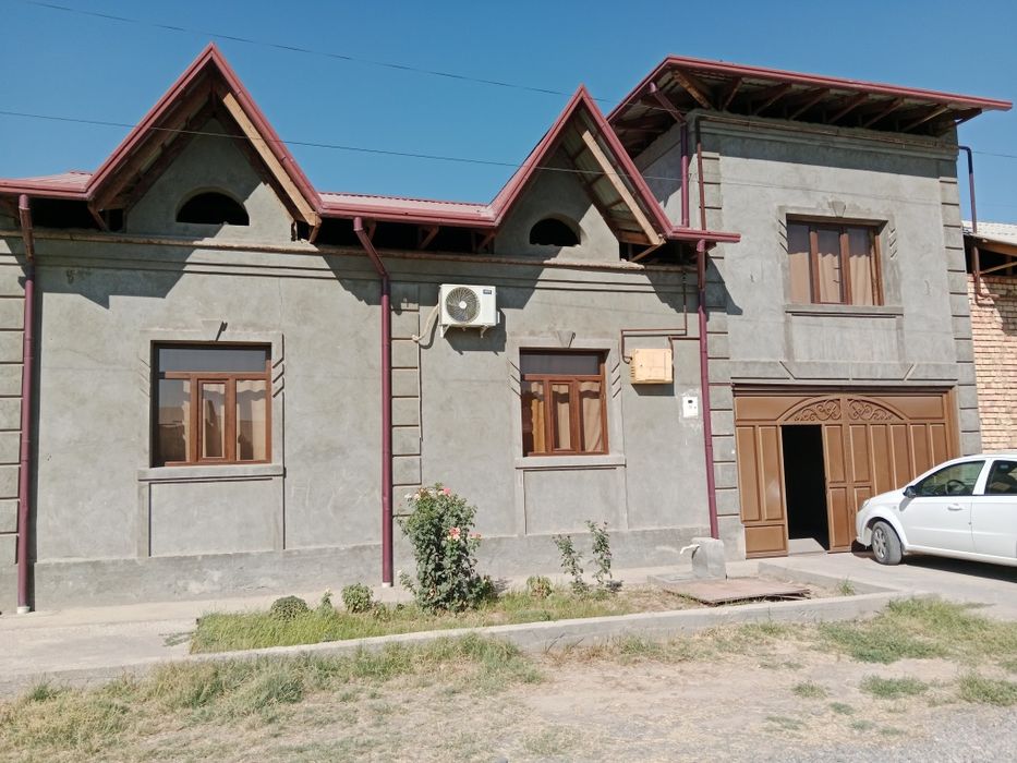 Уй сотилади Янгиюл Гулбахорда