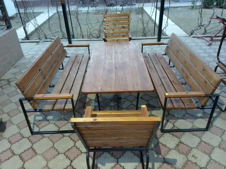 скамейки, столы 2×1м, кресло
