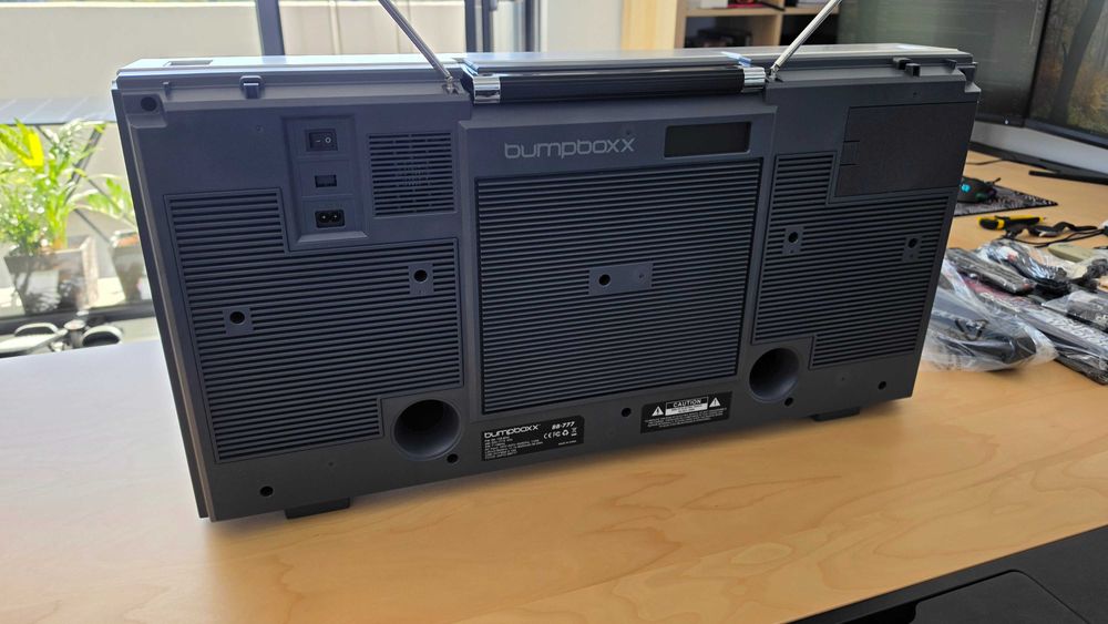 BUMPBOXX BB-777 Dublu radio-casetofon boombox ghetto blaster cu CD, Bluetooth, USB si intrare auxiliara