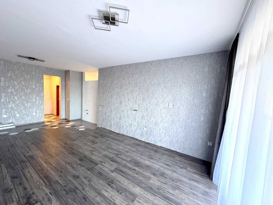 Продава се Тристаен апартамент в Свети Влас - 110 кв.м за 556 €/кв.м - Снимка #3