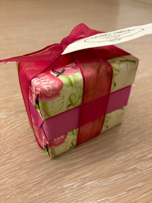 Луксозни сапуни/ luxury soap