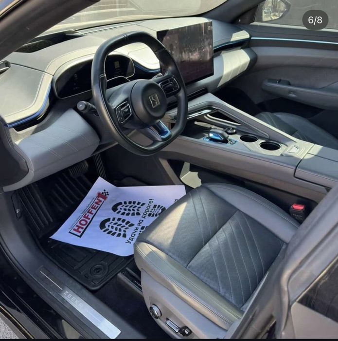 Zeekr 001 z sport sotiladi