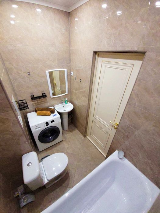 ЖК ABYROY 16мкр 44д. Kaspi Red SMART TV WIFI ЗВОНИТЕ 24/7