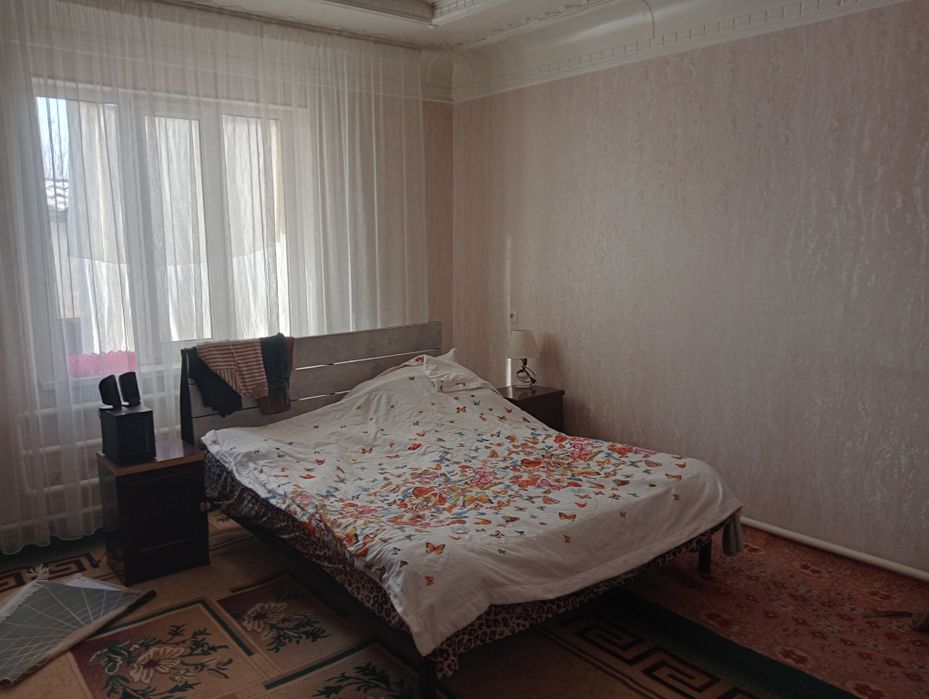 Срочно Продается дом город Янгиюль ул Туркистан дом 45, с бизнесом