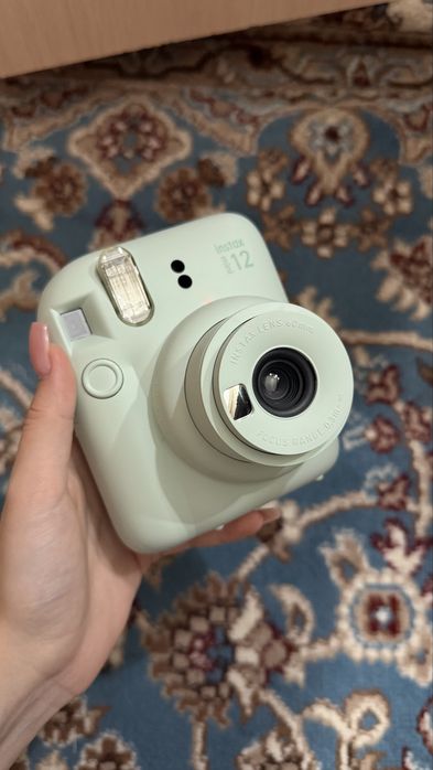 Instax 12 mini б/у