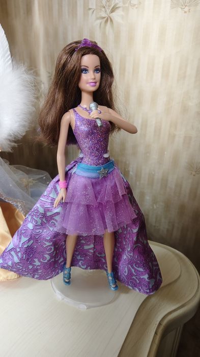 Mattel Barbie The Princess and The Popstar Keira 2012.
