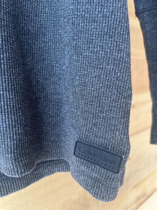 Блуза на calvin klein S