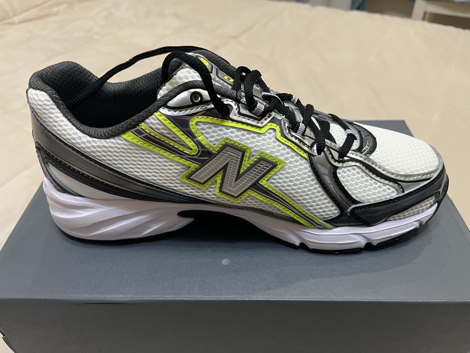 Продам кроссовки New Balance 740